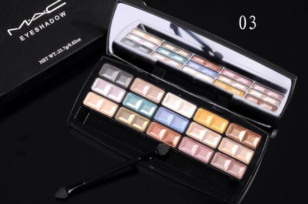 MAC 15Color Eye Shadow -2